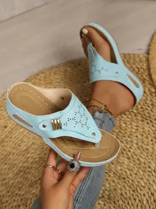 Women's Casual Hollow Out Adjustable Buckle Flip Flops, Flat Breathable Non Slip Open Toe Slide Sandals for Summer Indoor Shopping Beach Vacation Outdoor Footwear