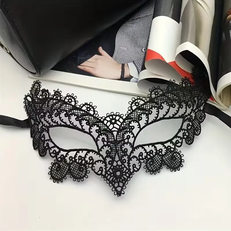 1pc, Masquerade Black Lace Mask Half Face Female Halloween Cos Party Accessories White Fun Cute Eye Mask Veil