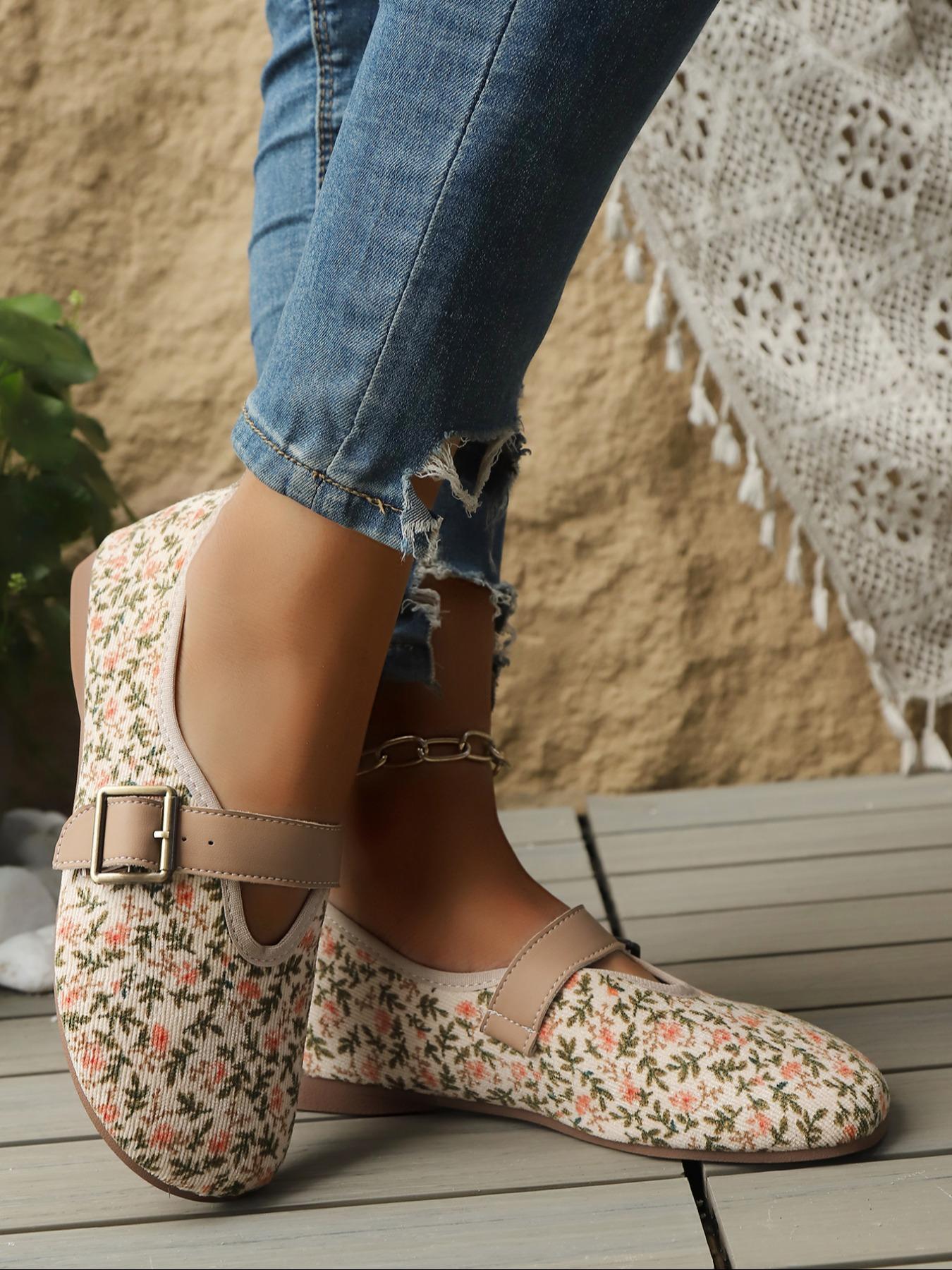 Women's Floral Flat Shoes, Soft Sole Flats, Fashionable Flats, Breathable Closed-Toe Slip-Ons for Summer, Casual and Stylish Daily Footwear for Women