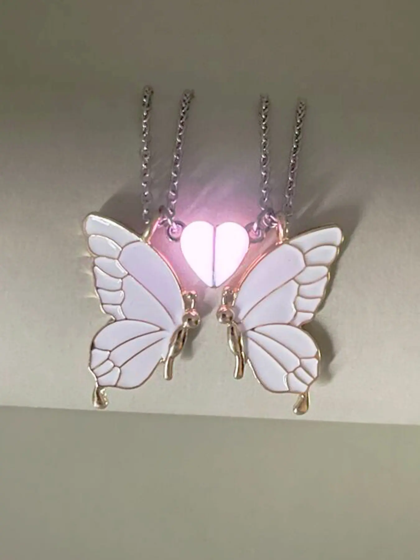 Cute Butterfly Couple Necklaces Set, Matching Necklaces, Romantic Valentine's Day Gift for Lovers, Adorable Fashion Jewelry for Couples