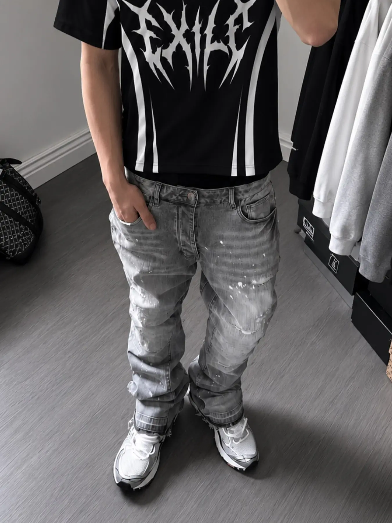 Men's Micro Flare Jeans, Loose-Fitting Button Fly Denim, Solid Color Y2K Style, All-Season Wear, Washed Fabric, Patchwork Design