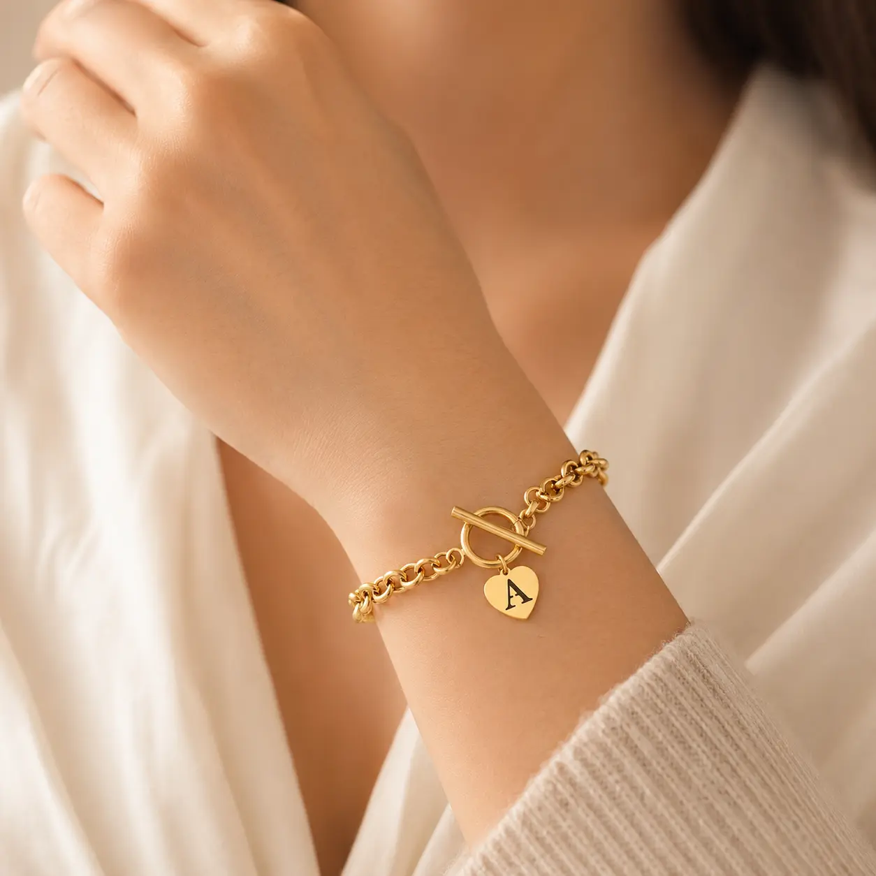 Dainty Stainless Steel Bracelet for Women, Gold-Tone Chain with A-Z Initial Charms - Lightweight Jewelry for Anniversary & Romance, High Quality Bracelet, Heart Design Bracelet
