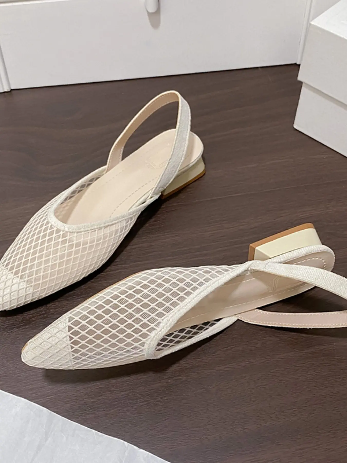 Women Breathable Mesh Pointed Toe Elastic Slingback Low Block Heel Pumps, Soft Cushioned Anti-Slip Flat Heel Shoes, Daily Office Summer Dating Casual Footwear, 3 Colors Off White Gray Black