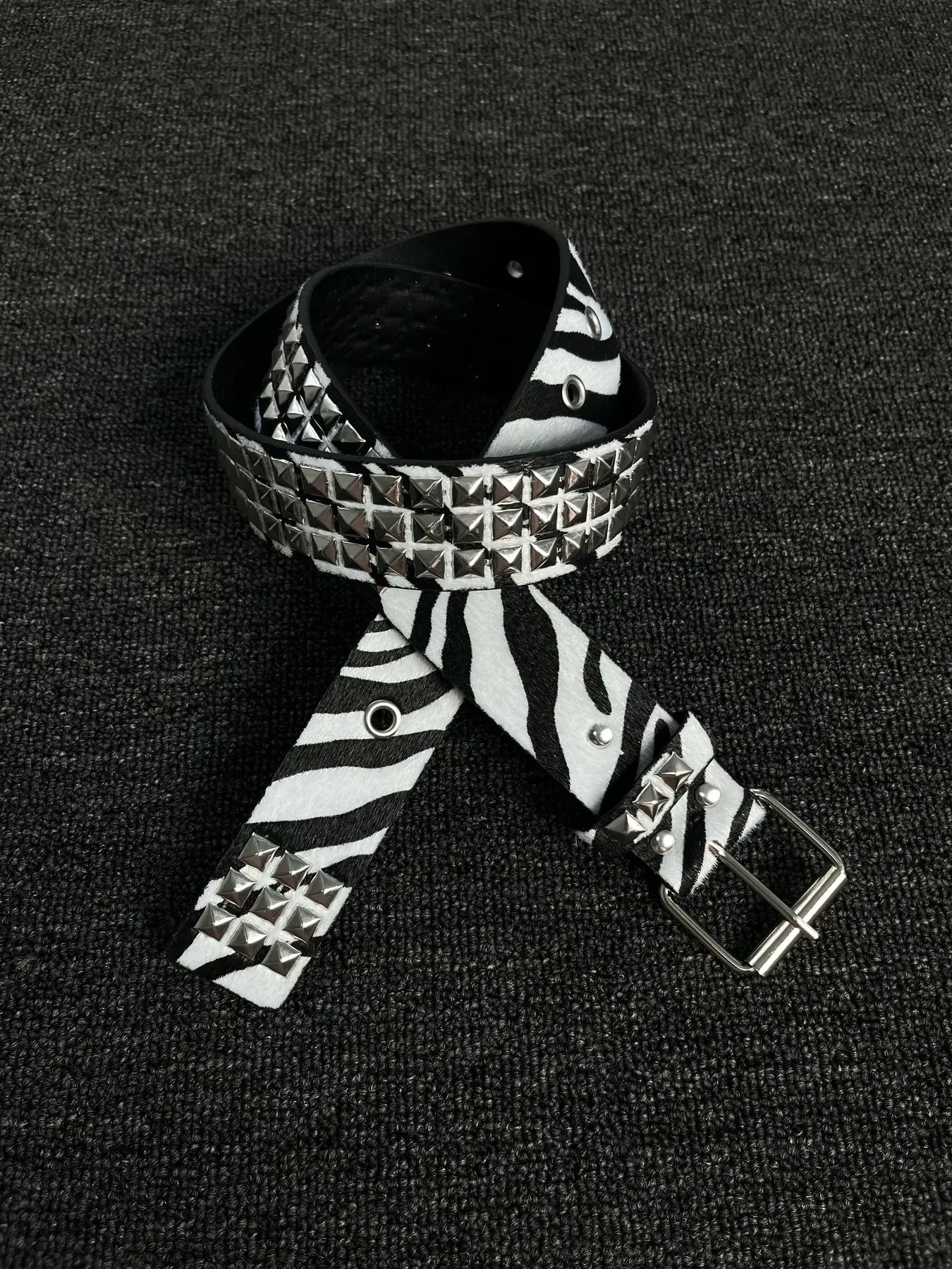 Suitable for both men and women Zebra Pattern Square Rivet Suede Belt Hip Hop Fun Needle Buckle Men's and Women's Belts Personalized Design Sense Rivet Decorated Belt