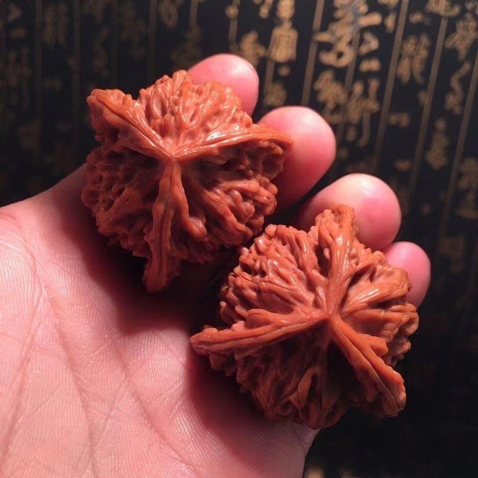 Peach Core Three-Sided Walnut No Splicing Lion Running Three-Path Stem Irregular Shape Toad Head Kirin Pattern Decor Ornaments