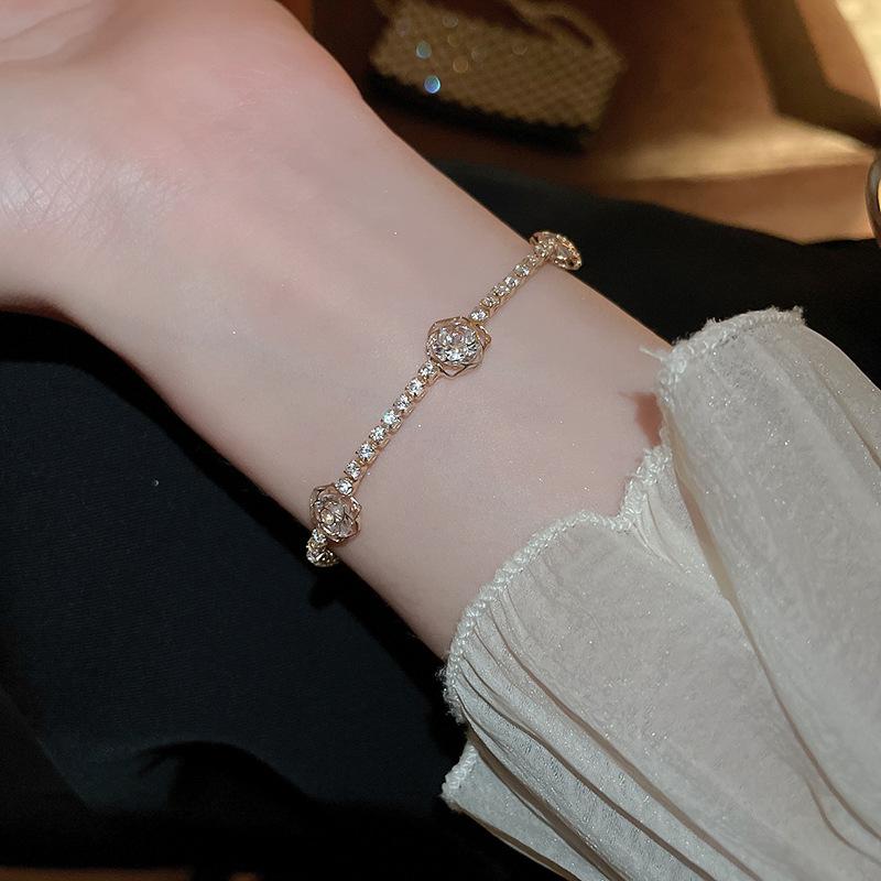 Elegant Zircon Flower Cutout Bracelet, Women's Fashion Jewelry, Rhinestone Design, Perfect Gift for Her, All Seasons Wear