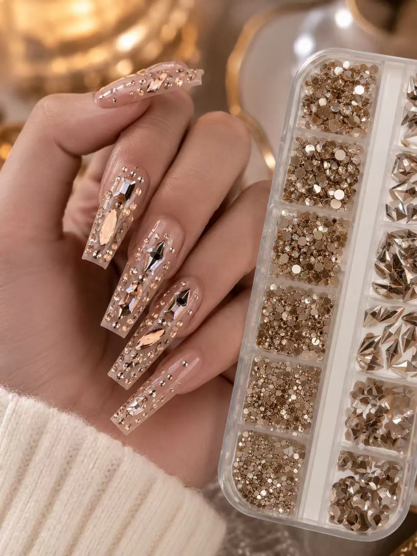12 compartments of champagne-colored crystal rhinestone nail art accessories, crystal gemstone diamond crafts, multi-shape and size shiny gold flat-back rhinestones, nail rhinestones, jewelry decorations, crafts, clothing and shoes