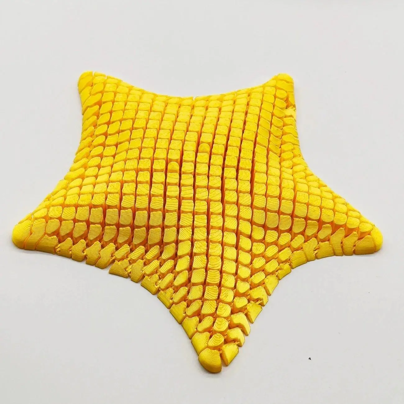 3D Printed Articulated Starfish Stress Relief Toy Flexible Fidget Toy Movable Joints Decompression Toy Marine Animal Desk Decor