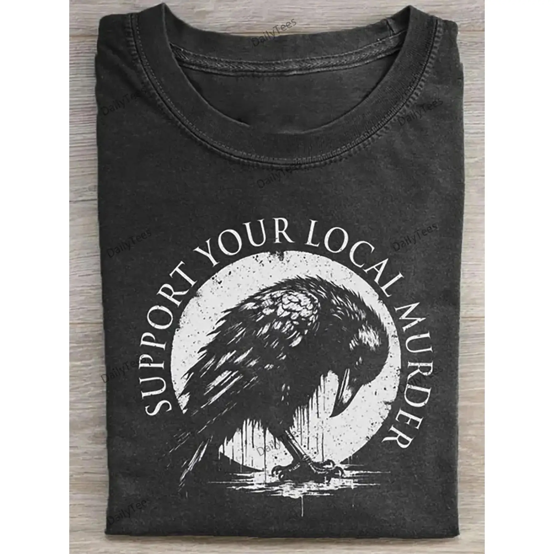Women's 230g Heavy Washed Gothic T-Shirt - " Your Local Murder" Crow & Skull Print, Witchcraft Raven Design, Dark Gray/Black Vintage Short Sleeve Top for Murder Mystery Outfits, Gothic Clothing & Witch Apparel