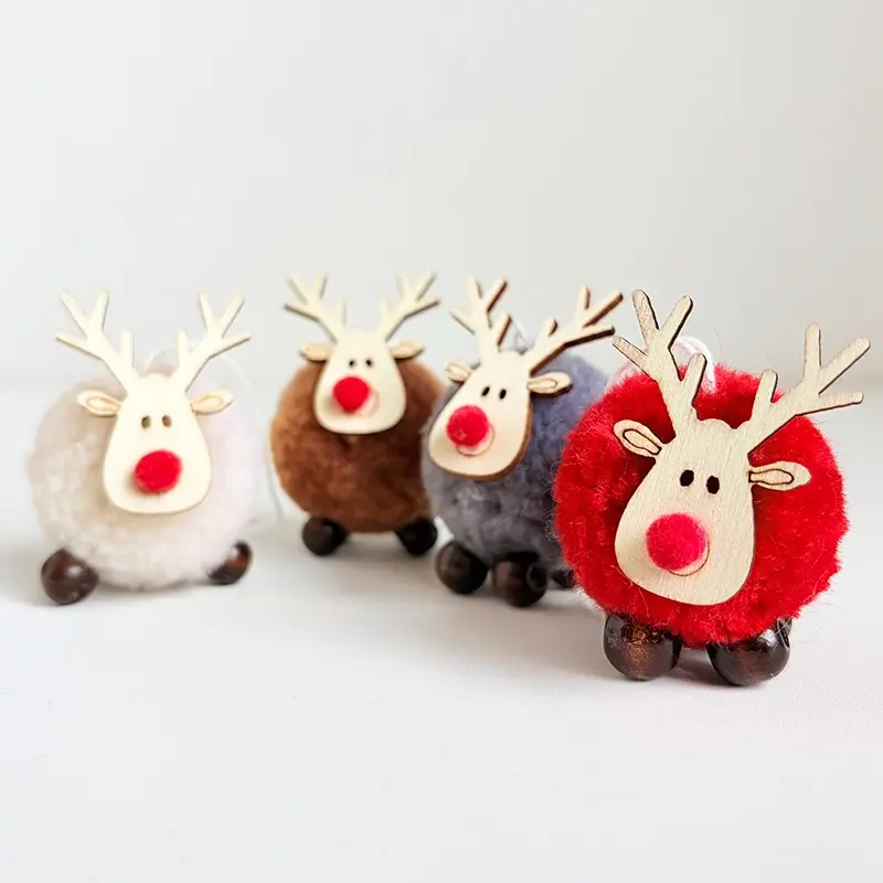 4pcs Christmas Cute Handmade Felt Reindeer Ornaments, Creative New Christmas Tree Decorations, with Hanging String, Perfect for Home Party Decoration and Gifts