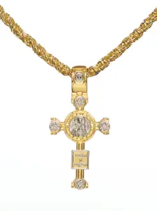 Golden cross necklace, three-dimensional relief of Jesus religious faith necklace, suitable for both men and women, retro, hip-hop and street style dressing, fashionable jewelry accessories for all seasons, great gift for Valentine's Day and Father's Day