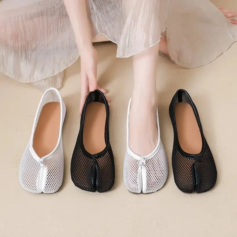 Women Mesh Split Toe Flat Loafers, Breathable Mesh Tabi Shoes, Casual Daily Slip On Flat Shoes