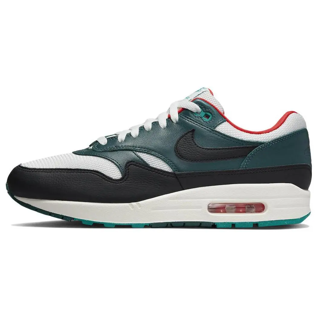 Men's LeBron James x Liverpool F.C. x Nike Air Max 1 'Third Kit' FB8914-100