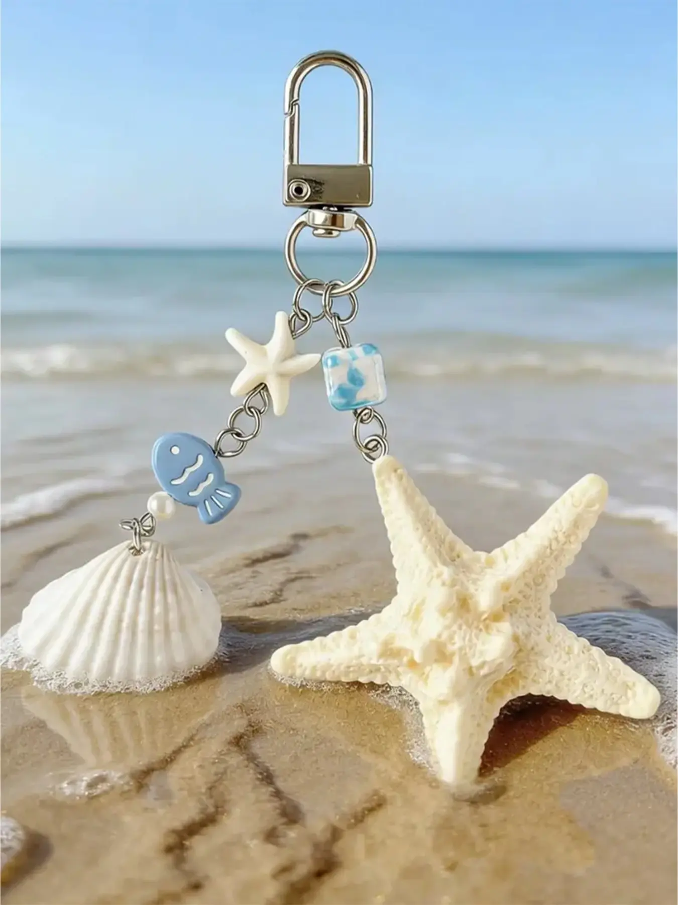 Coastal Granddaughter Starfish Shell Resin Keychain Pendant With Detachable Carabiner & Hanging Cord, Dual-use Bag Charm & Car Rearview Mirror Decor, Soft Ocean Cottagecore Aesthetic Accessory For Summer Beach Trip Outfits