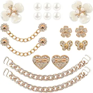 SOGLLQAM Bling Shoe Charms Set, Pearl Flower & Crystal Rhinestone Accessories for Women’s Clogs and Shoes, Cute Decoration for Party & Birthday Fancy Sandals Slippers Slippers gift