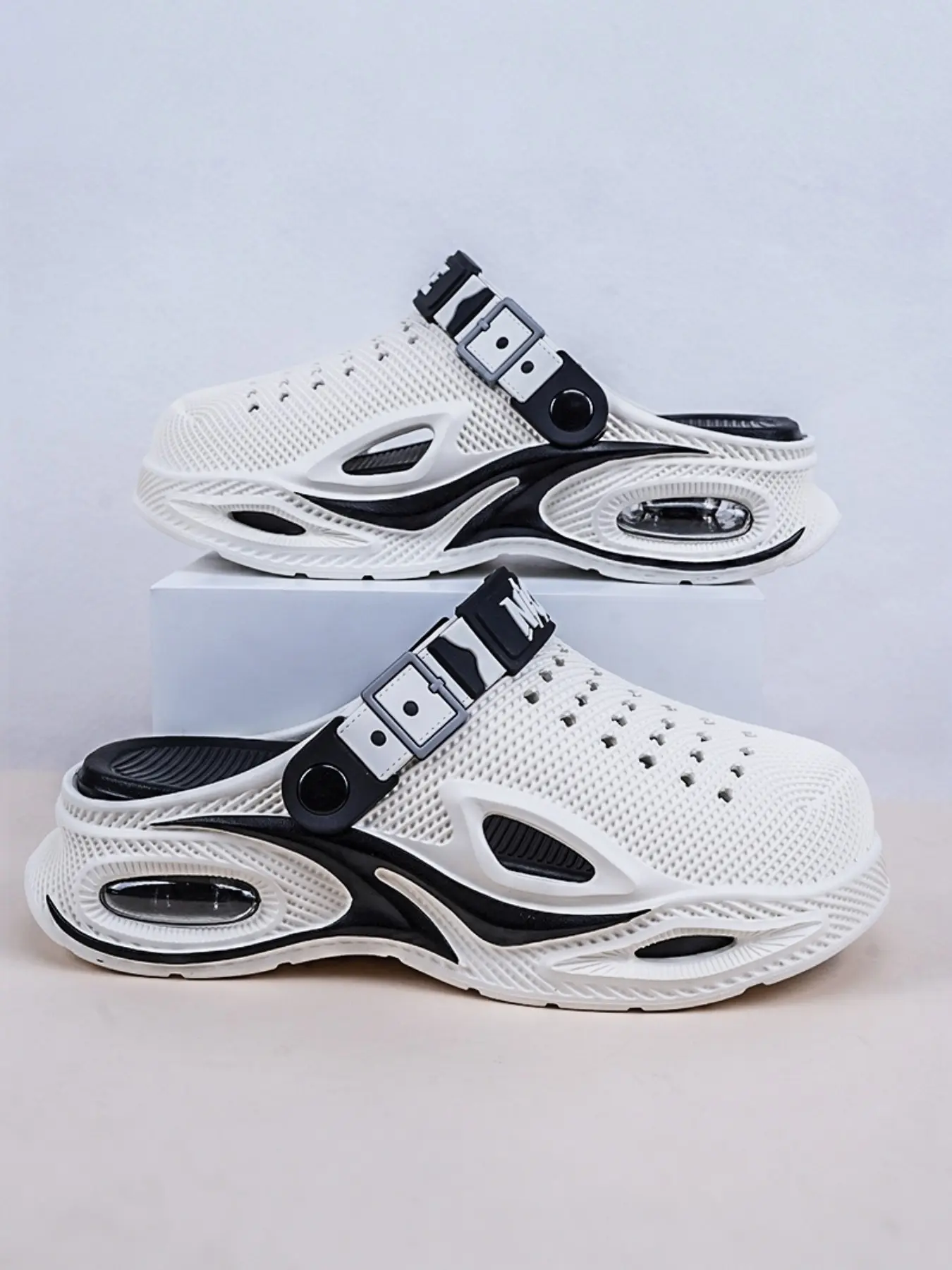 Anti-Slip Summer Sandals, Unisex Home & Outdoor Wear, Thick Sole Waterproof Flip Flops, Casual Beach Shoes for Men & Women