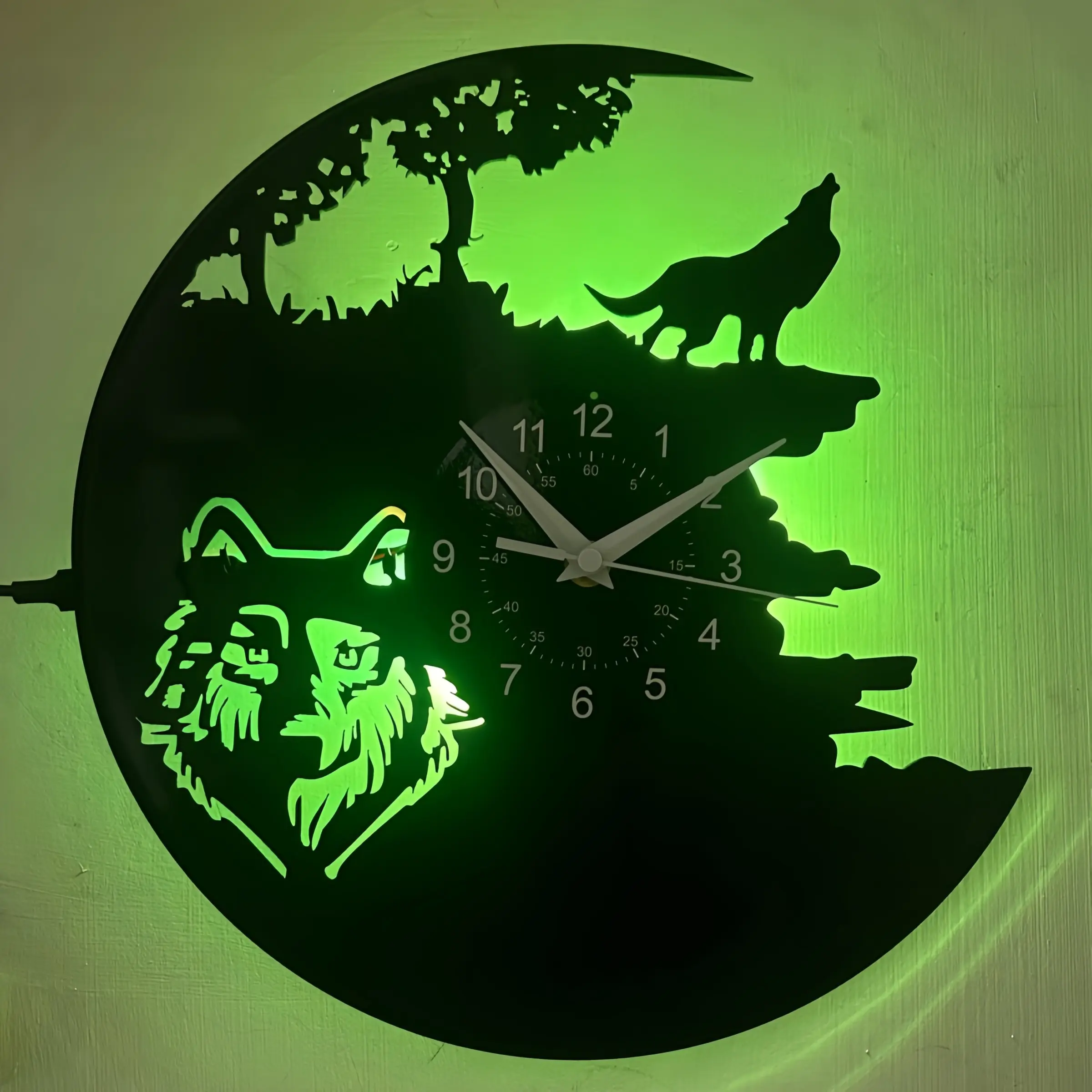 Moon Crescent Wolf LED Clock, Decorative Clock, Multicolor Glow, Perfect for Bedroom, Study Room, Internet Cafe, Motorcycle, Nature, Wild Style Decor