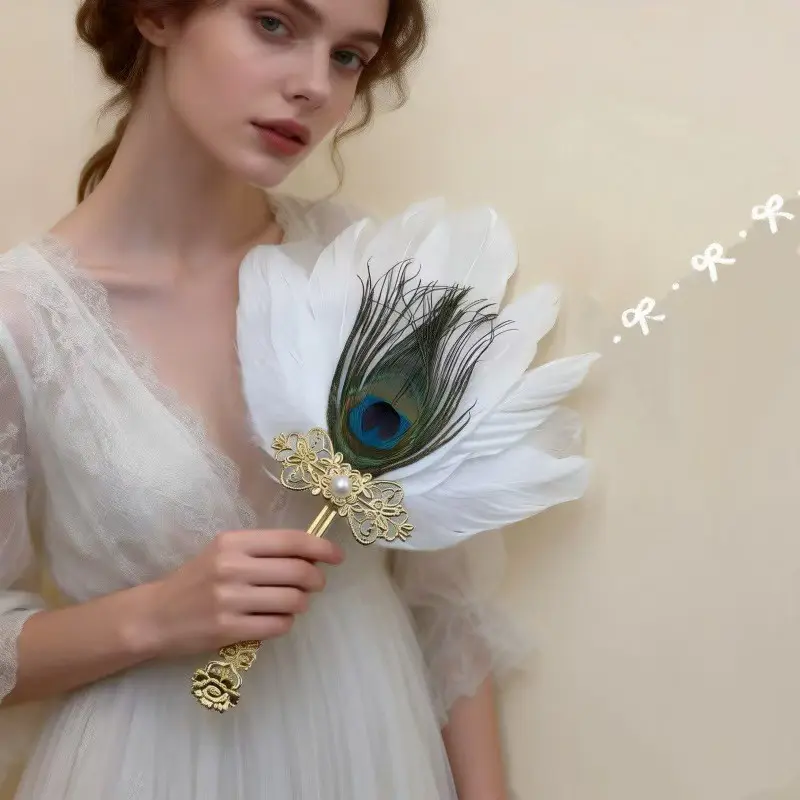 Vintage Feather Handheld Fan with Peacock Feathers, Ideal for Weddings and Formal Events, Stage Photography Props, Decoration