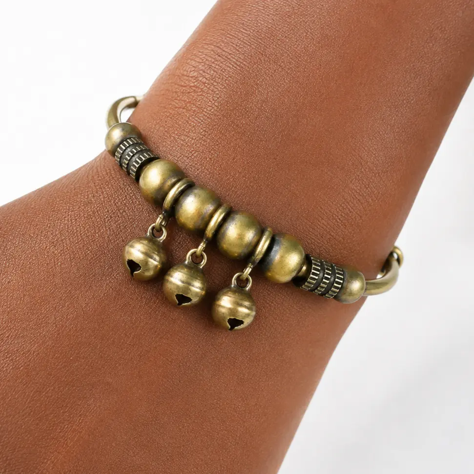 Adjustable Brass Bell Bracelet for Women, Vintage Chinese Bronze Beaded Bangle, Push-Pull Sliding Ethnic Jewelry, Jingle Charm Cuff Gift for Mom Wife Sister Friend