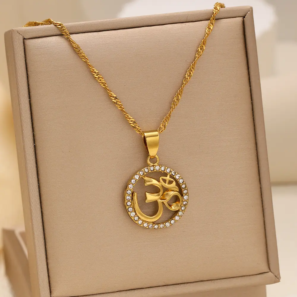 Women's 1pc Gold Circular Om Symbol Crystal Pendant Necklace with Diamond Accents, Adjustable Chain, Spiritual Jewelry for Daily & Festival Wear