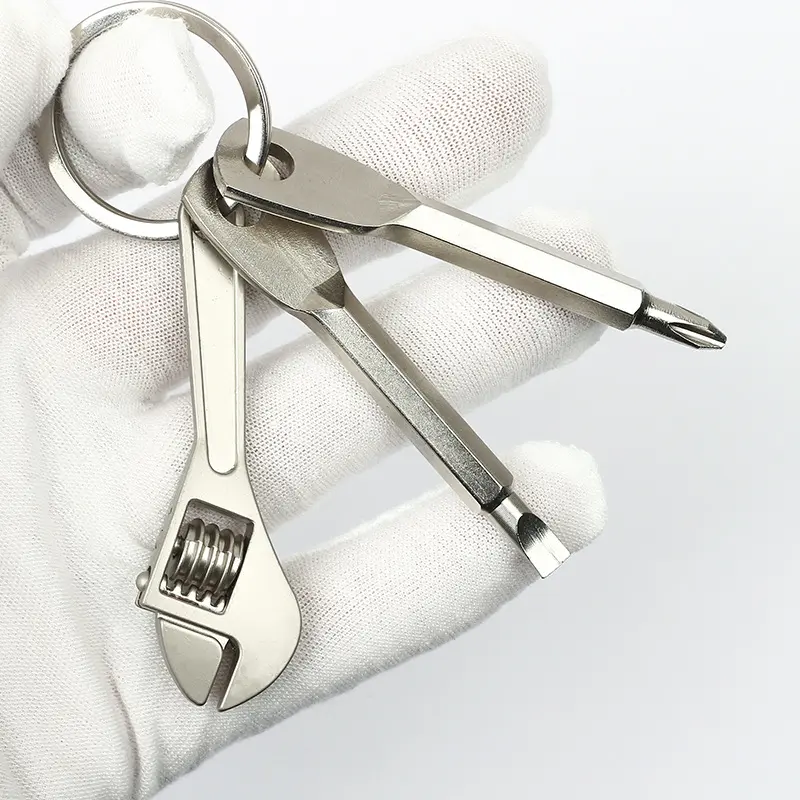 4-in-1 Pocket Mini Tool Keychain, Mini Repair Tools: Letter Opener, Screwdriver, Copper Pocket, Pocket Wrench Keychain Metal Spanner Key Ring Pendant Gift Outdoor Camping Bicycle Motorcycle Repair Multifunctional Kit Maintenance Hand Tools