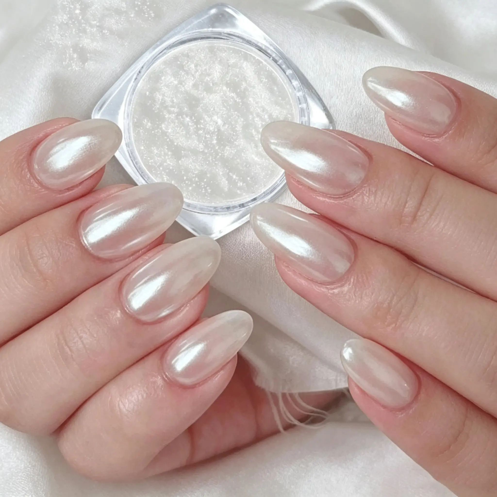 Sparkling Chromium Nail Powder Y2K Sparkling White Pearl Aurora Nail Powder Creates A Mirror Effect On Nails DIY Manicure Nail Art, Home Salon Nail Decoration Products (1g/Pcs)