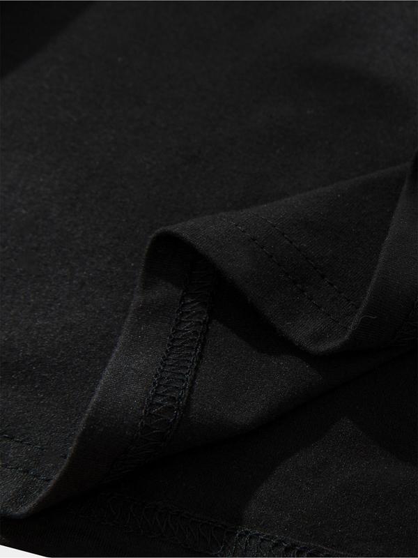 "Keep Going" Gym Pump Cover Oversized T-Shirt - Athletic Performance Tee with Script Detail on Sleeve & Neck, Hardcore Bodybuilding Streetwear for Workout Motivation and Summer Lifestyle.