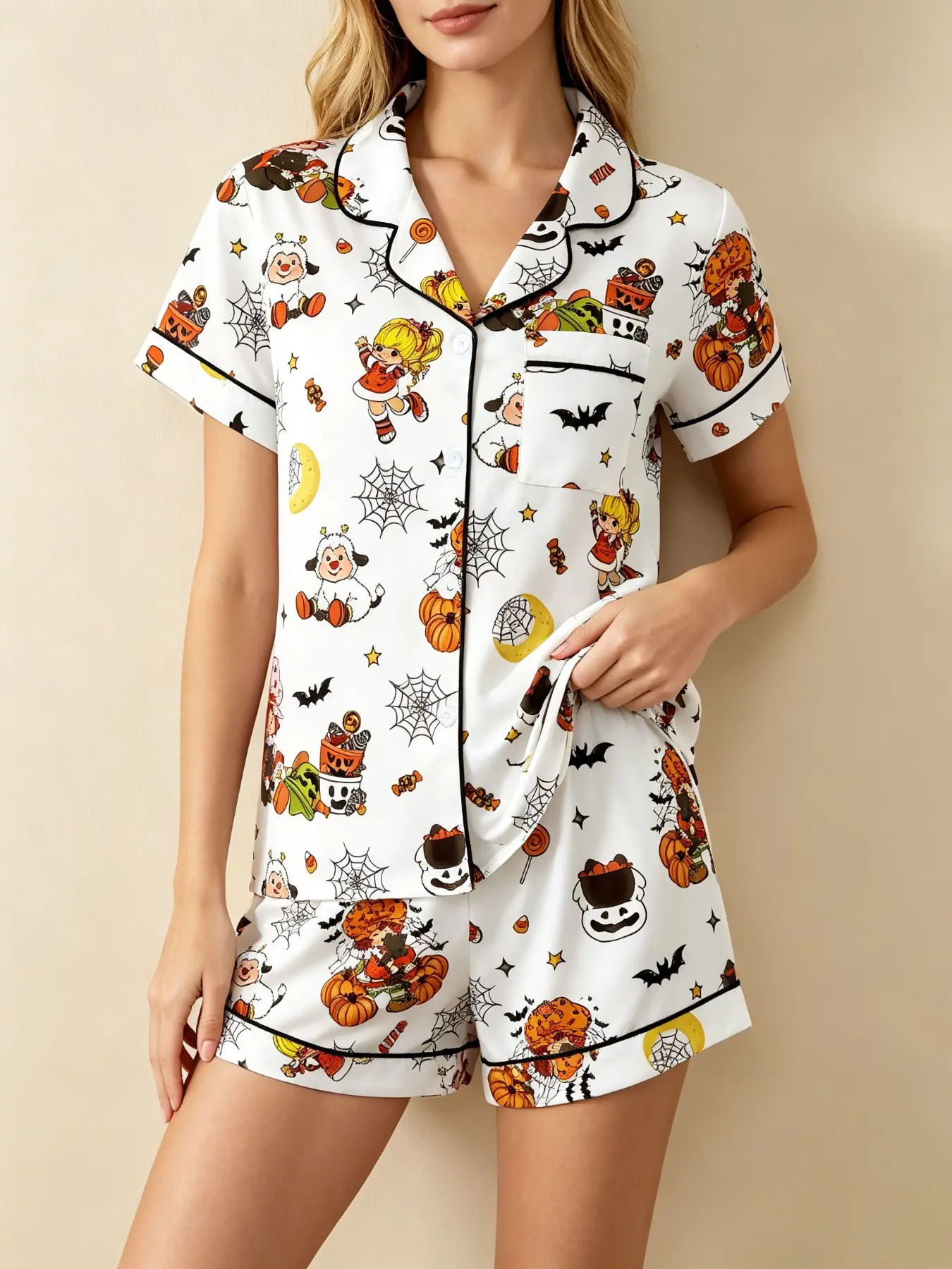 Halloween Strawberry Girl Cartoon Print Women's Pajama Set, Comfortable Wear-Outside Sleepwear, Short Sleeve Button-Up Top and Elastic Shorts Pyjamas