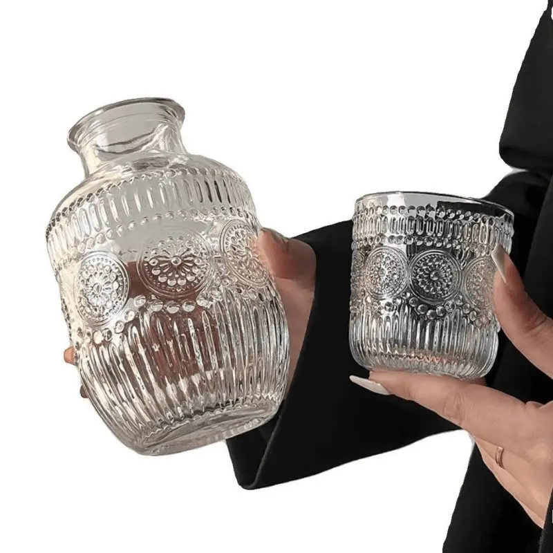 2-Piece Vintage Glass Kettle Accessories with 1 Glass Kettle and 1 Glass, Glass Water Kettle, Bedside Table or Kitchen Kettle, 18.5 Oz Glass Kettle with Cup Set, Suitable for Home, Restaurant, Hotel, Office, Drinkware