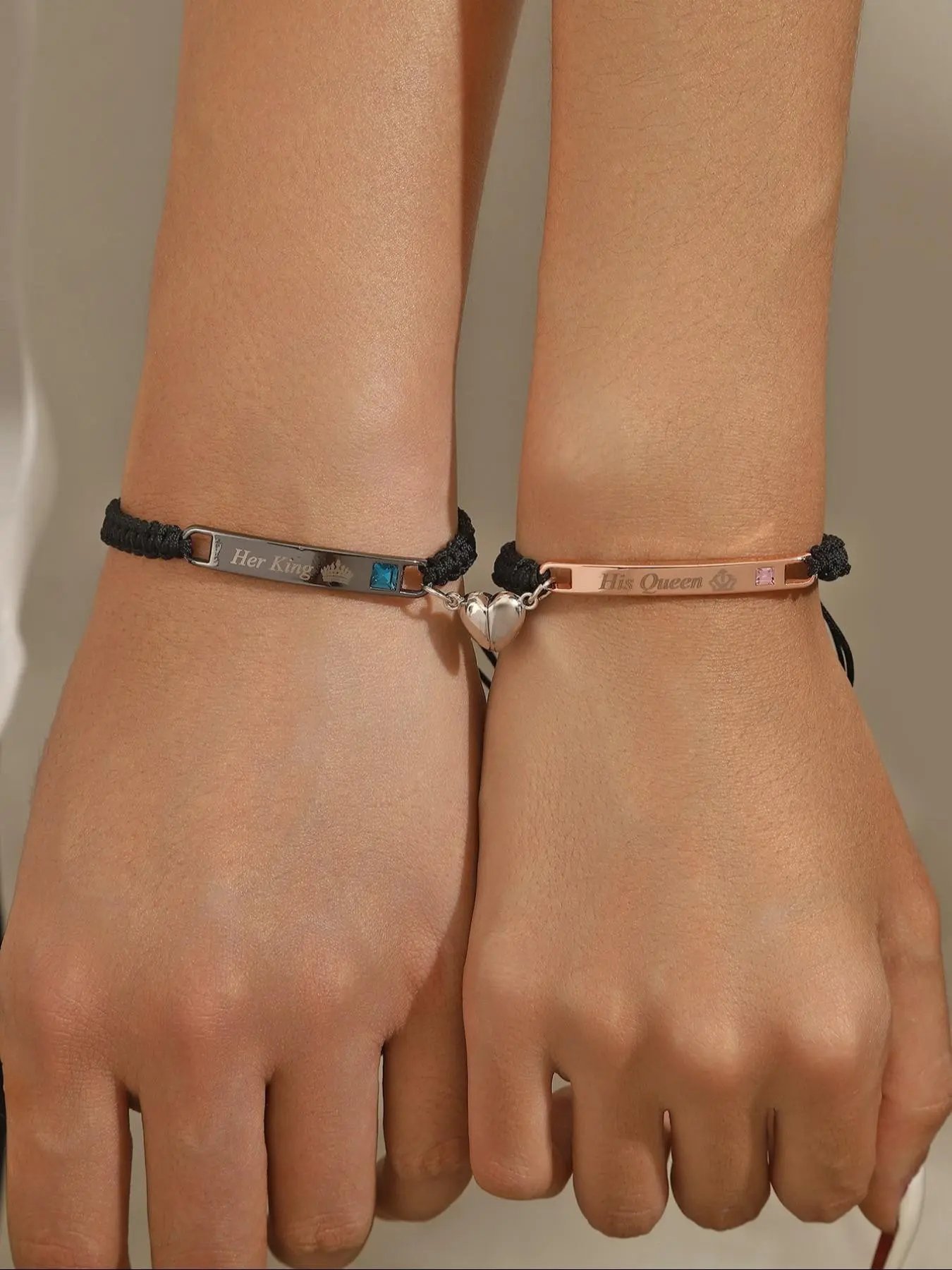 2-piece couple bracelet set, magnetic peach heart pendant necklace, letter king&queen bracelet set, Valentine's Day gift