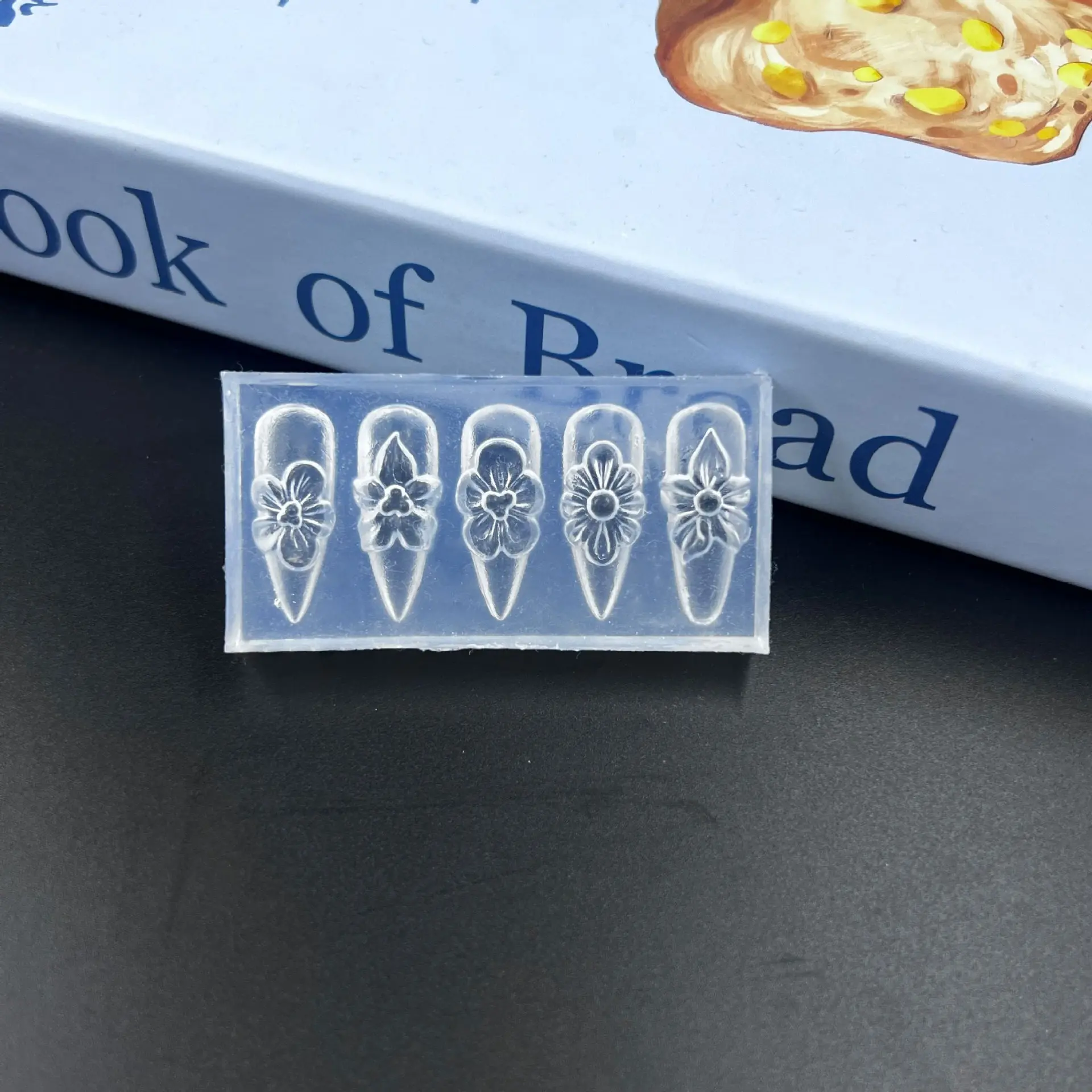 Elegant Lily Nail Art Molds Nail Decoration Supplies Nail Art Supply Spring Summer Floral 3D Stereo Carved Jelly Flower Nail Patches Nail Art Accessories