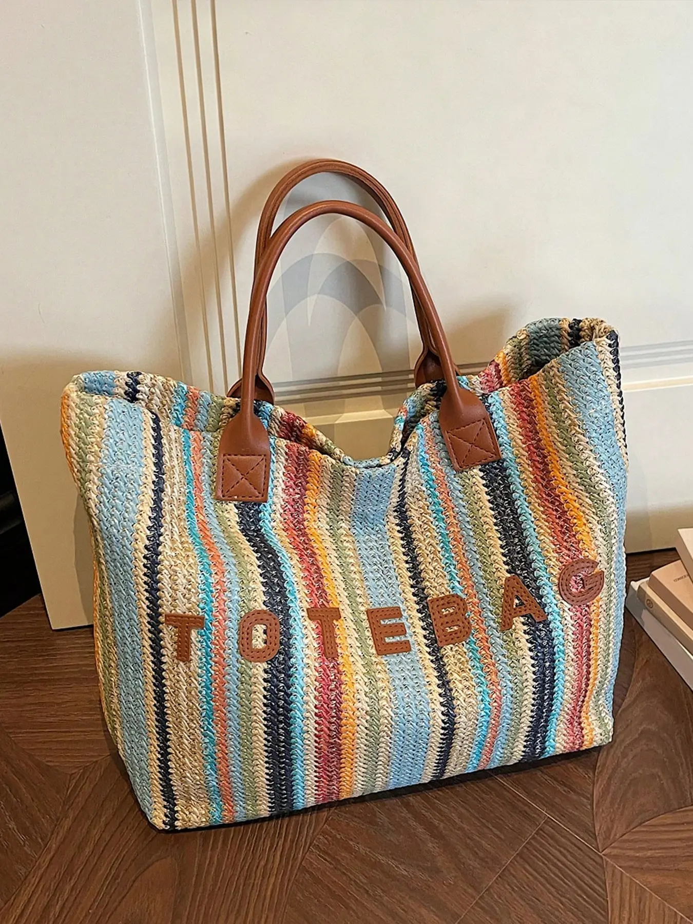 Elegant and minimalist retro atmosphere rainbow striped woven tote bag, casual and versatile, niche design, large capacity texture shoulder bag, suitable for beach vacation, outdoor travel, shopping mall shopping, Beach Bags