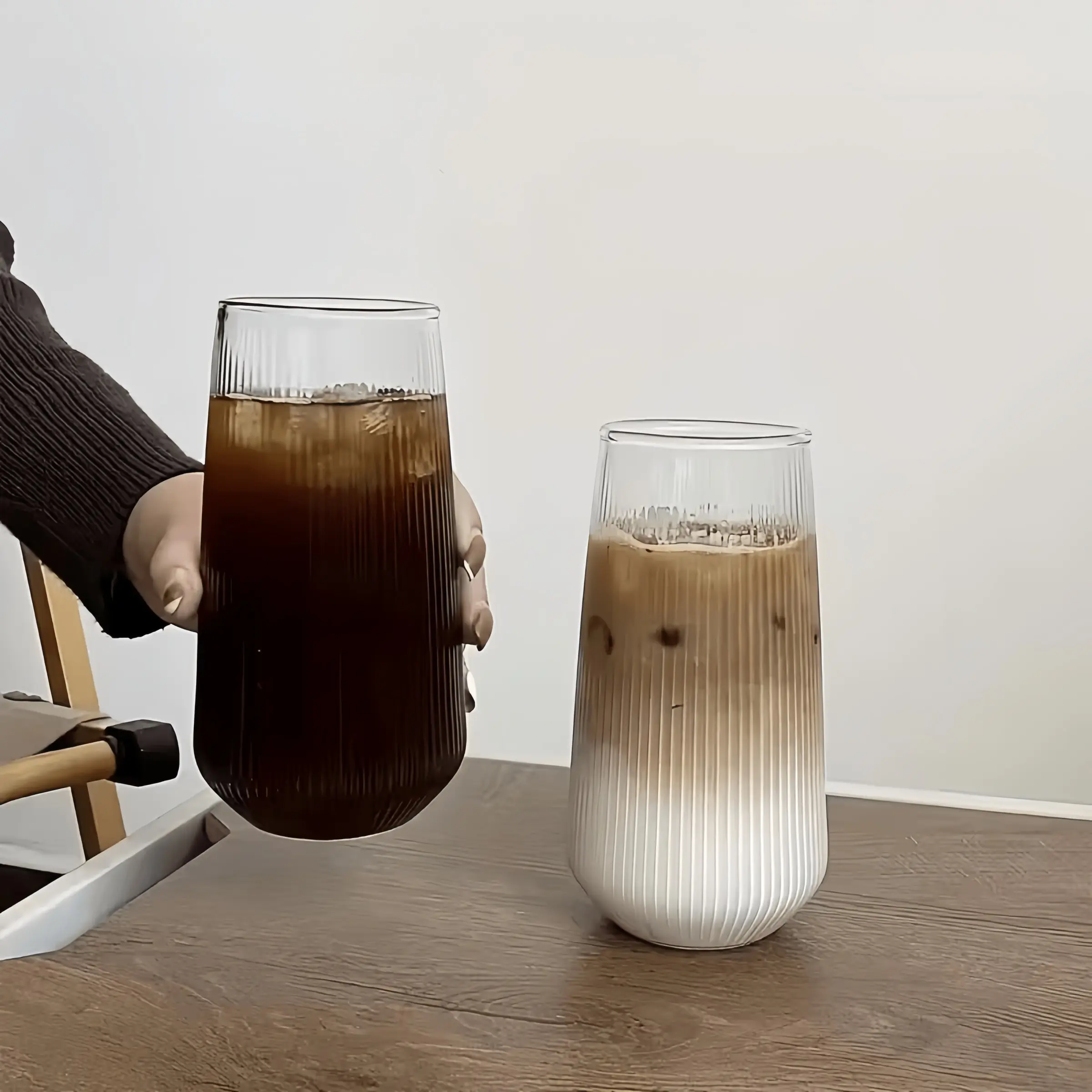 500ML High Borosilicate Glass Cup, Vertical Stripes Water Drop Shape, Heat Resistant, Ideal for Coffee, Cocktail, Fruit Tea, Carbonated Drinks