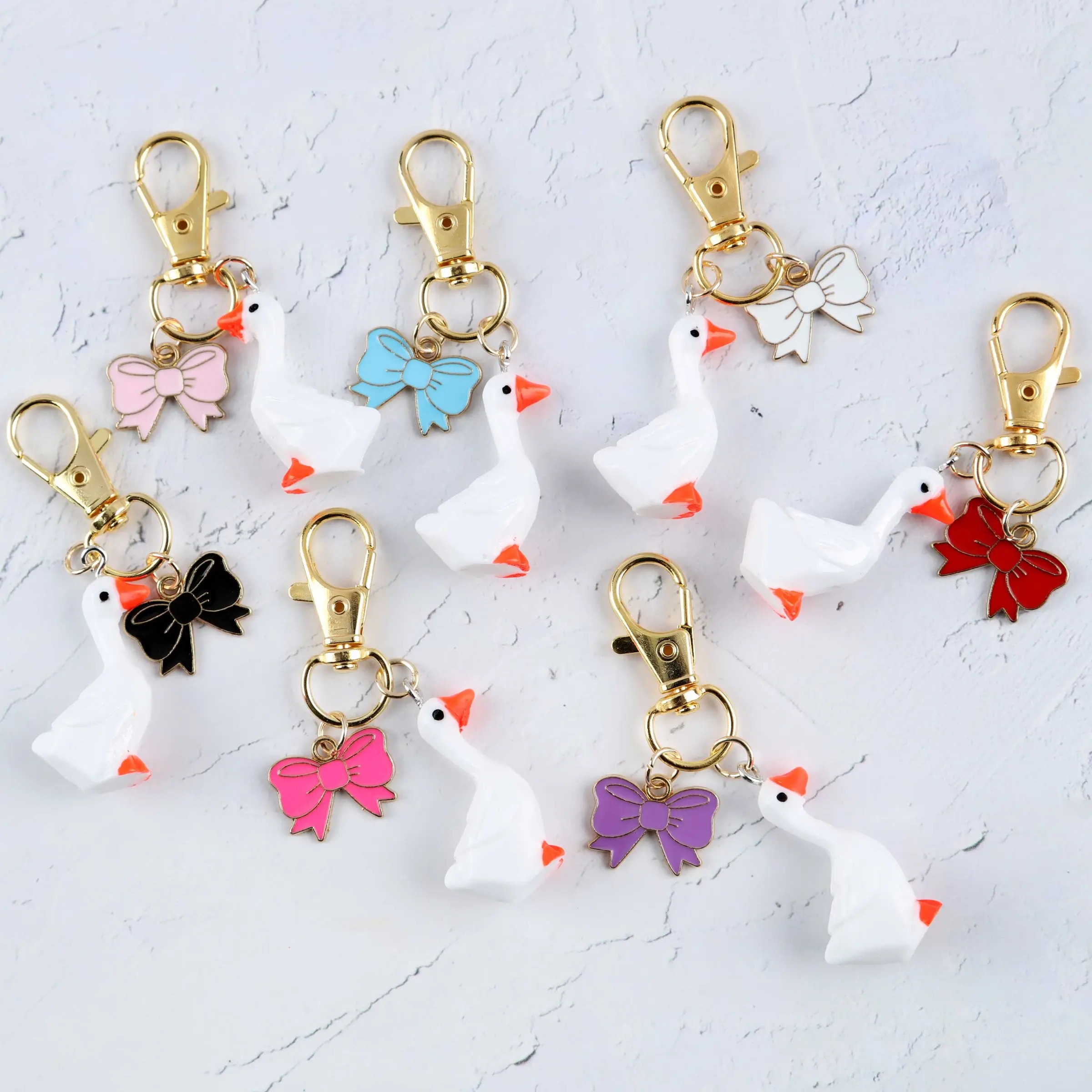 7-Piece Cute Duck and Bow Keychain Set, Bag Accessory, DIY Jewelry, Classroom Reward Gift, Party Keychain Set, Birthday Gift, Holiday Gift