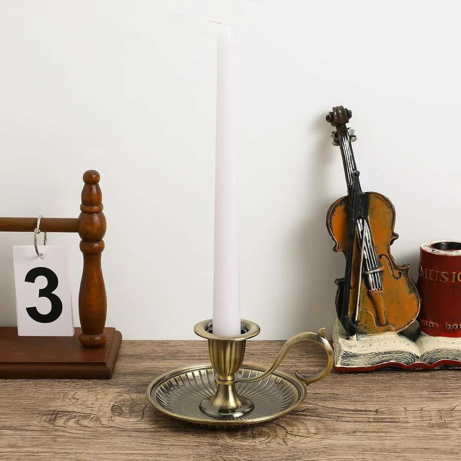 Conical Candle Holder for Christmas Decor, Vintage Bronze Candle Holder with Handle, Handheld Chamberstick for Party Wedding Decoration, Candle Stick Holders, Candlestick