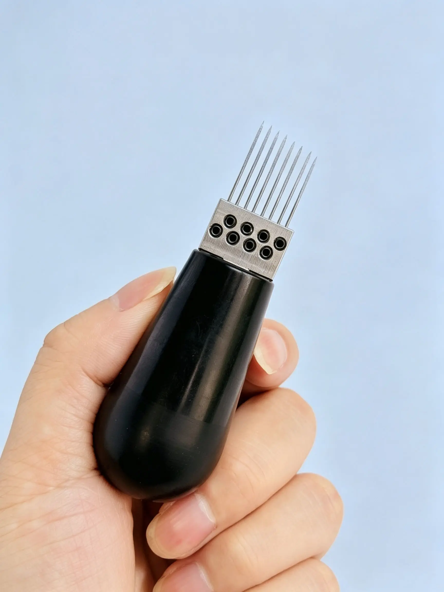 Handmade Hair Extension Tool, Minimalist Industrial Style, Multi-Pin Piercing Reinforcement, Professional Hairdresser Essential