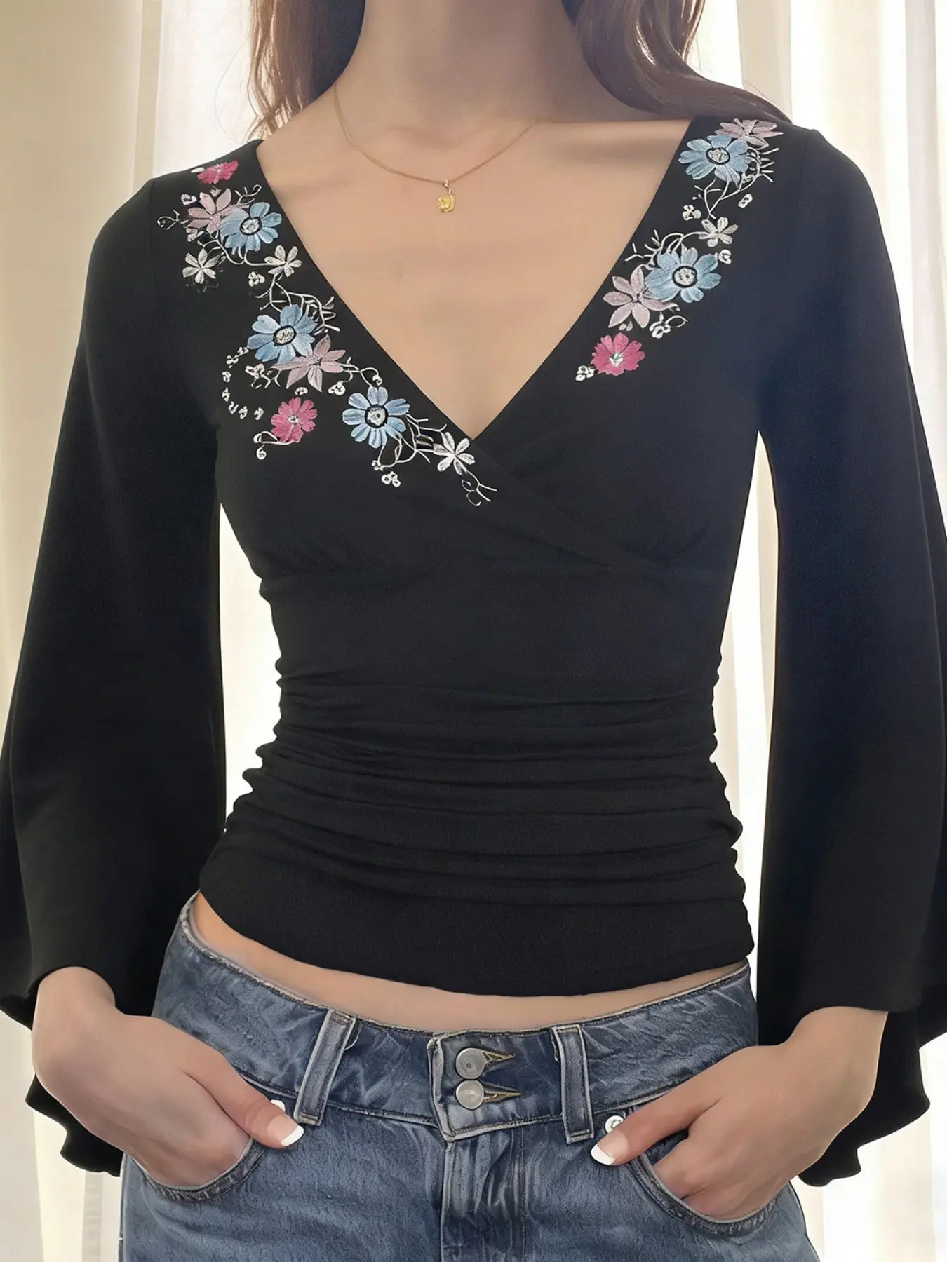 Floral Embroidered T-Shirt, Stylish Chic Floral Design, Perfect for Casual Wear, Comfortable & Trendy, Ideal for Daily