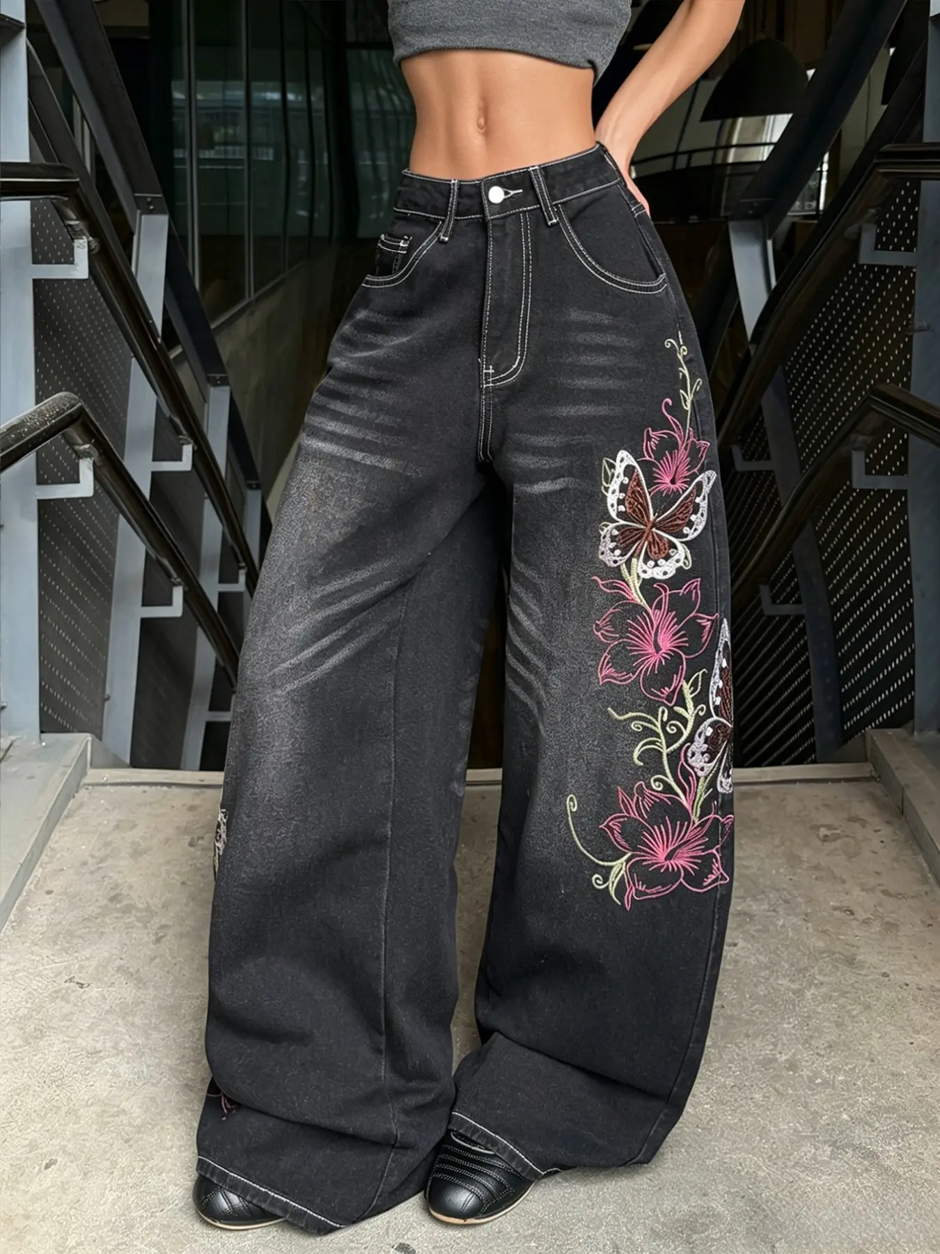 Women's Vintage Washed Floral Butterfly Print High Waisted Baggy Wide Leg Denim Jeans, Streetwear Hip Hop Fashion Loose Fit Long Pants, Casual Outerwear