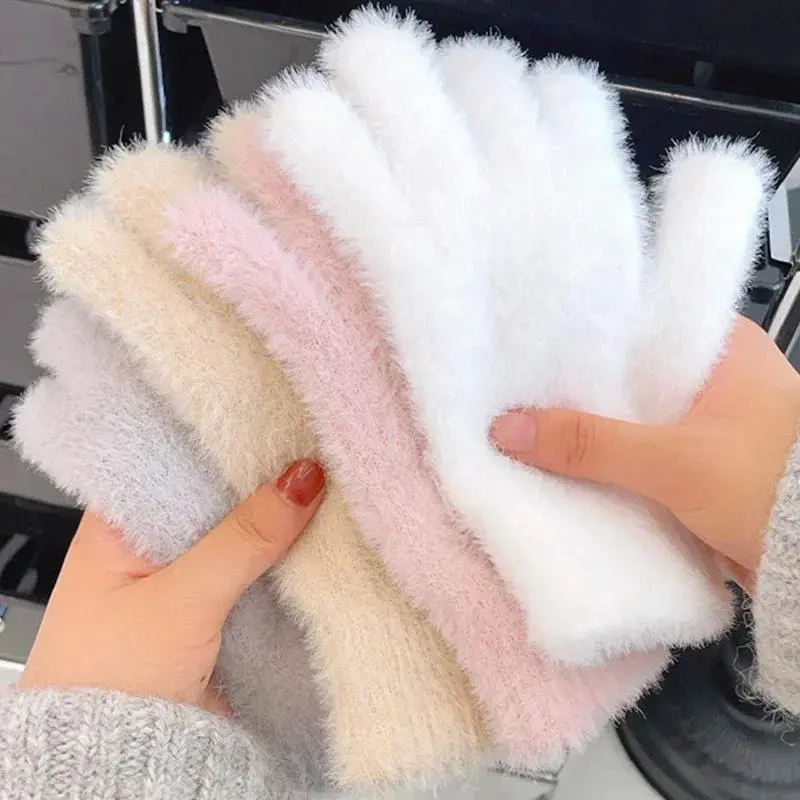 Cozy Plush Soft Thermal Five-Finger Gloves, Elegant Solid Color Cold-Proof Hand Warmers, Luxury Faux Cashmere Knit Gear, Ideal for Cycling, Outdoor Sports & Holiday Gift