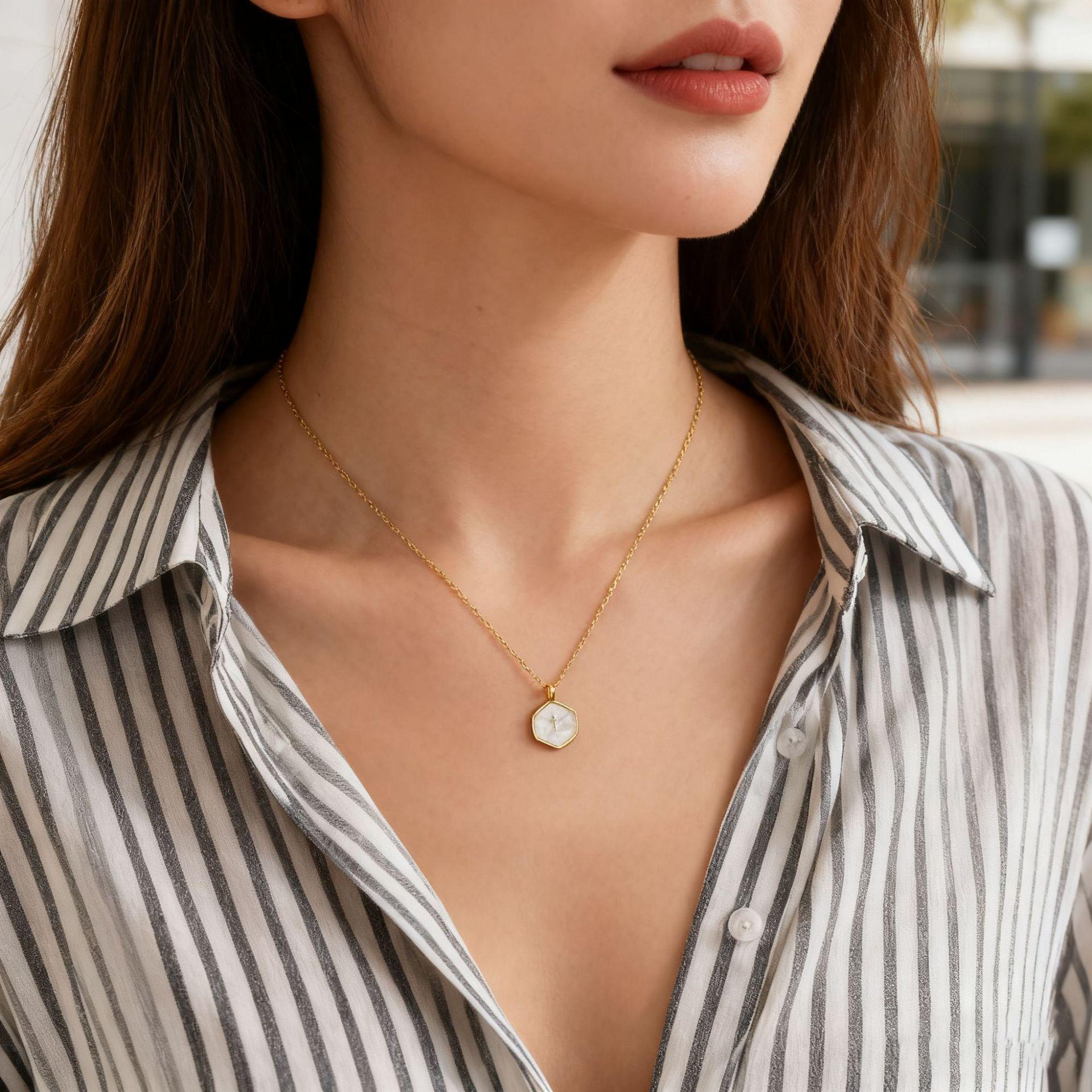 Women's 14K Gold Plated Cross Necklace - Exquisite and simple gold-plated cross pendant, elegant and hypoallergenic brass material