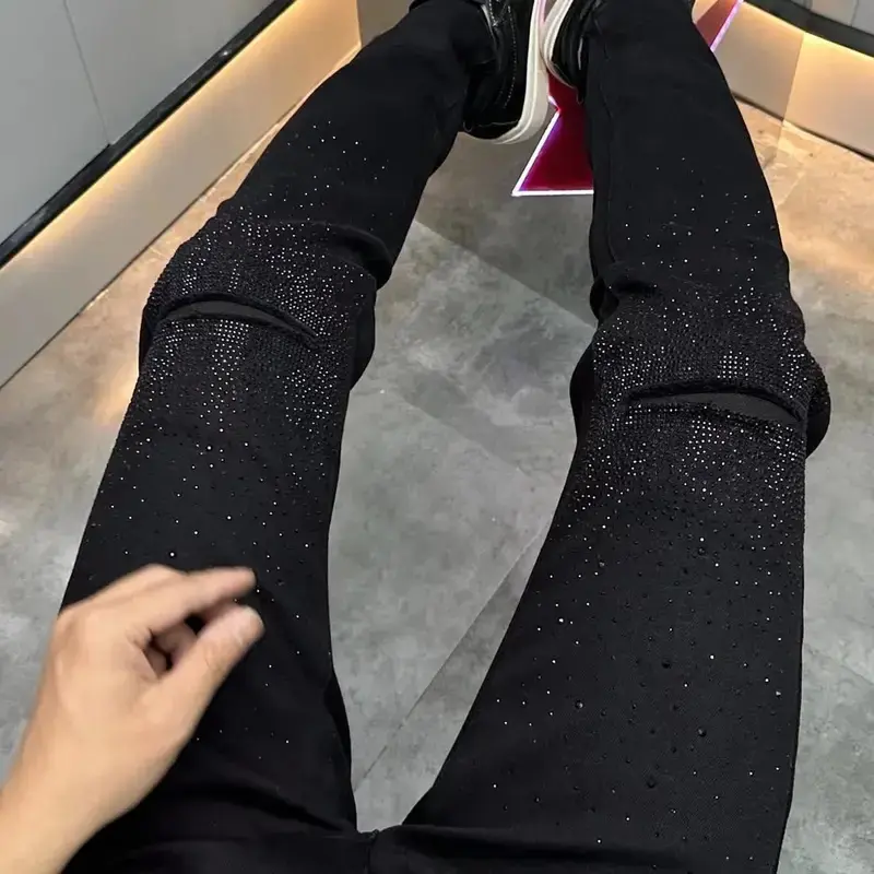 Korean Luxury Clothing Hot Diamonds Cowboy Pants Men Black Men's Slim HOLE Jeans Spring Autumn Denim Distressed Trousers
