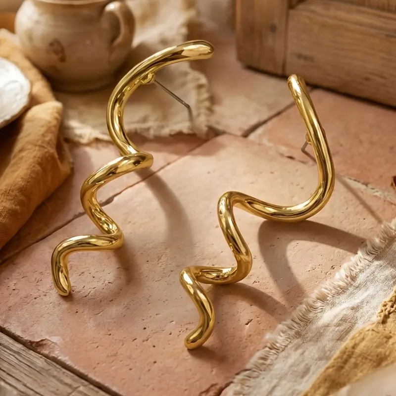 Vintage Core Light Luxury Spiral Wave Dangle Earrings|Glossy Gold Plated Bohemian Statement Aesthetic Jewelry, Trending Y2K Boho Earrings For Party Wedding Festival & Daily Stacking