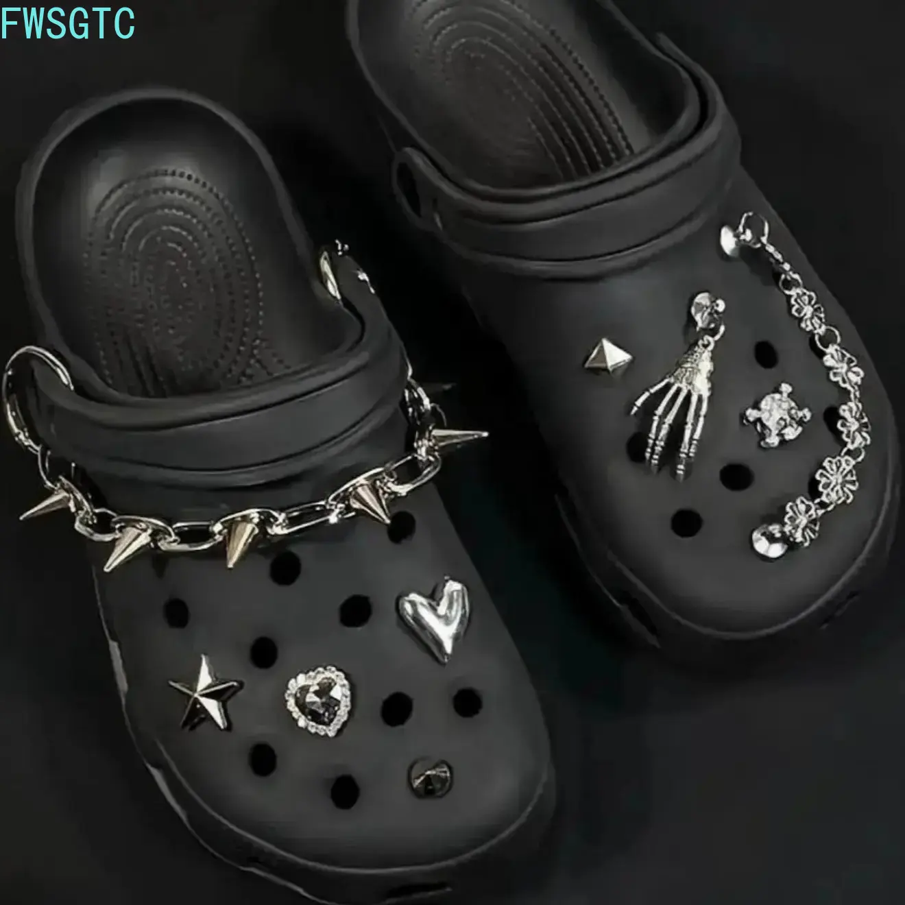 2026 New Arrival 9Pcs Punk Gothic Metal Shoe Charm Set, Hollow Cut-Out Hearts & Chain Ornaments, Sparkling Unisex Decorative Accessories for Clogs, Perfect Halloween Outfit DIY Decor