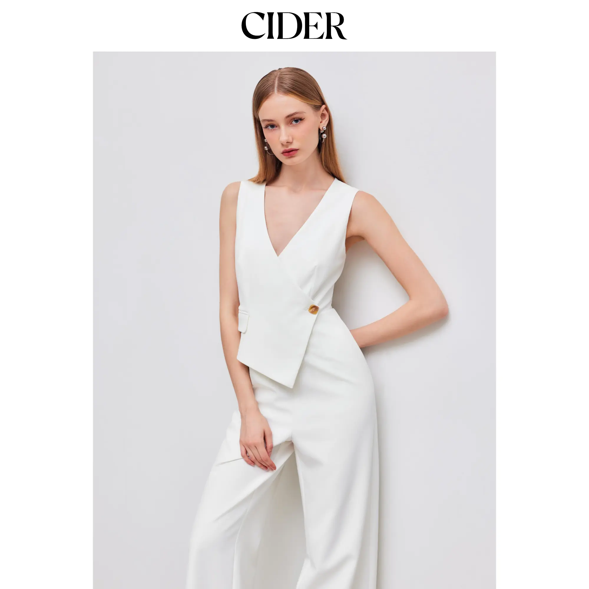 Cider [size 0-10] V-neck Solid Wrap Vest Jumpsuit