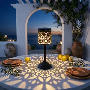 Solar Metal Table Lamp, Decorative Lamp, Copper Coin Projection Night Light, Wrought Iron Openwork Design, Desktop Solar Light, IP44 Waterproof, Four Seasons Outdoor Decoration, Suitable for Desks, Patios, Garden Paths, and Courtyards