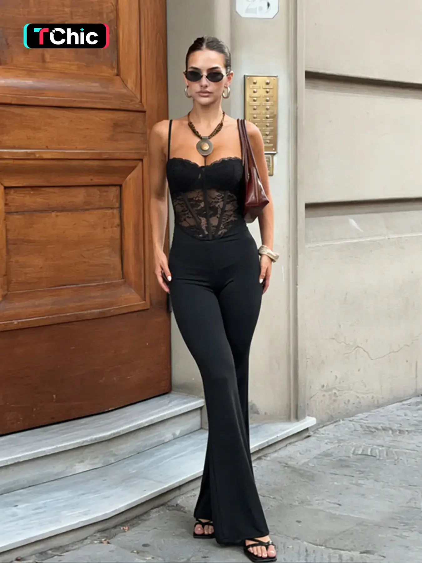 Lace Halter One-Piece Romper, Elegant Lace Design, Comfortable Fit, Perfect for Casual Everyday Wear, Stylish Women's Clothing