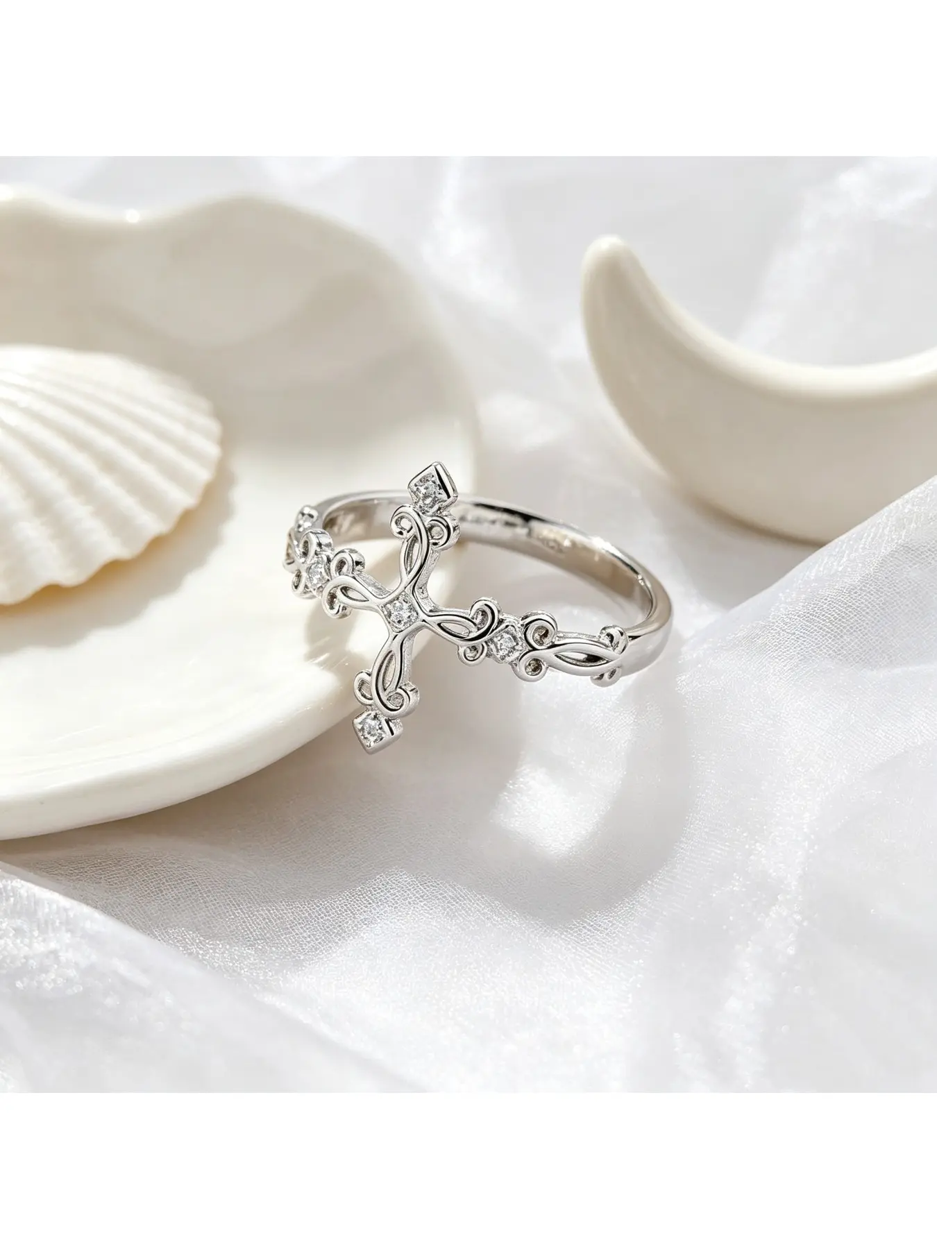 Vintage Scroll Filigree Cross Paved Silver Engagement Ring, Bridal Ring, Faith-themed Gentle Gift for Women, Hollow Twisted Slim Lightweight Band for Everyday Wear, Suitable for Christmas Church Visits, Easter Trips and Confession Proposal Moments