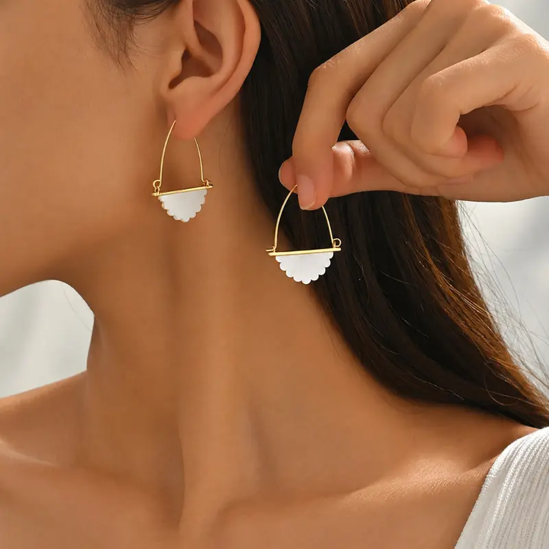 Women’s Fan-Shaped Drop Earrings, Geometric Boho Style, Copper Chain Material, Perfect for Everyday Wear, Parties, Special Occasions