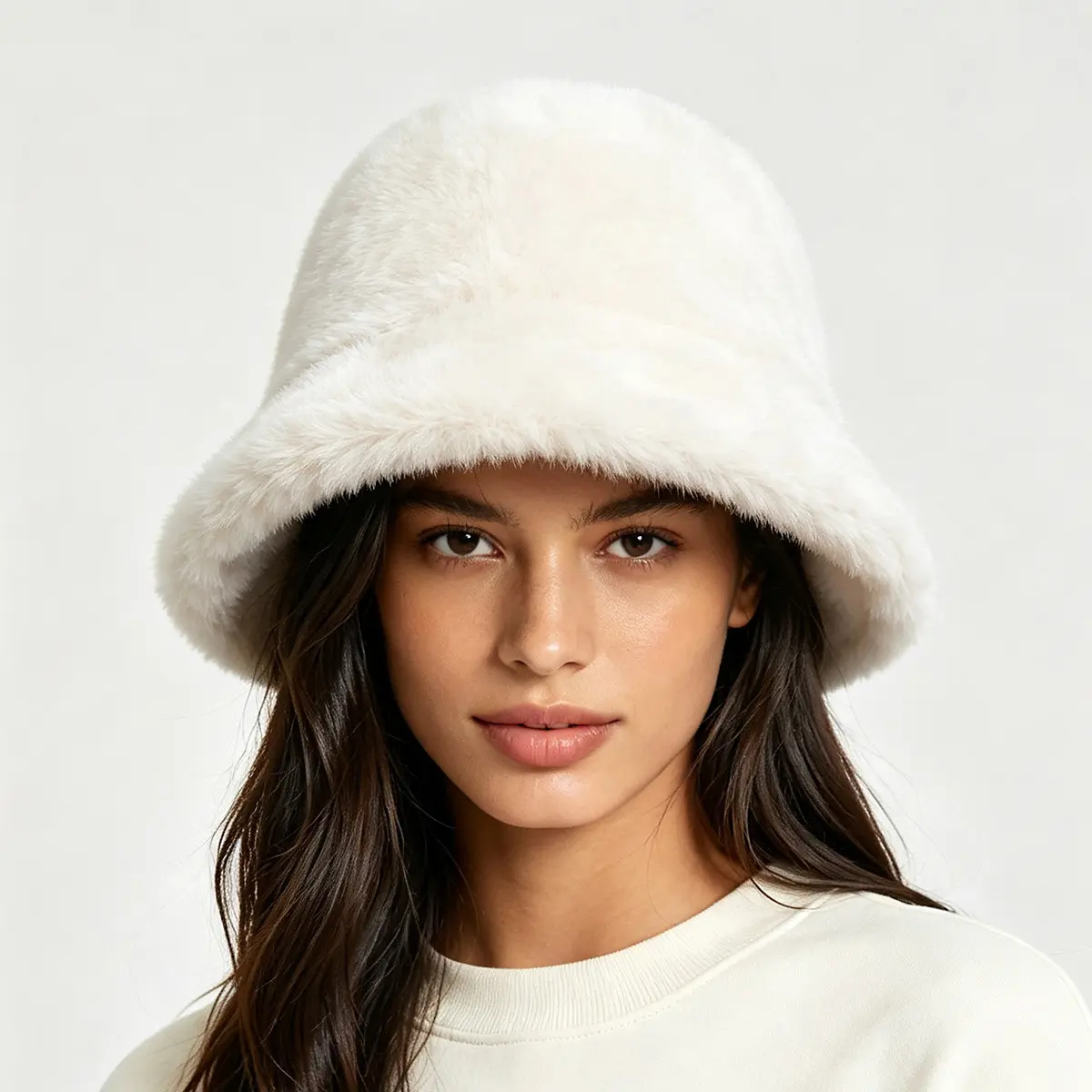 Women’s Plush Fuzzy Bucket Hat, Ultra‑Soft Thick Fluffy Wind‑Resistant Fisherman Cap, Ideal For Winter Daily Outings Shopping Street Photo OOTD Look