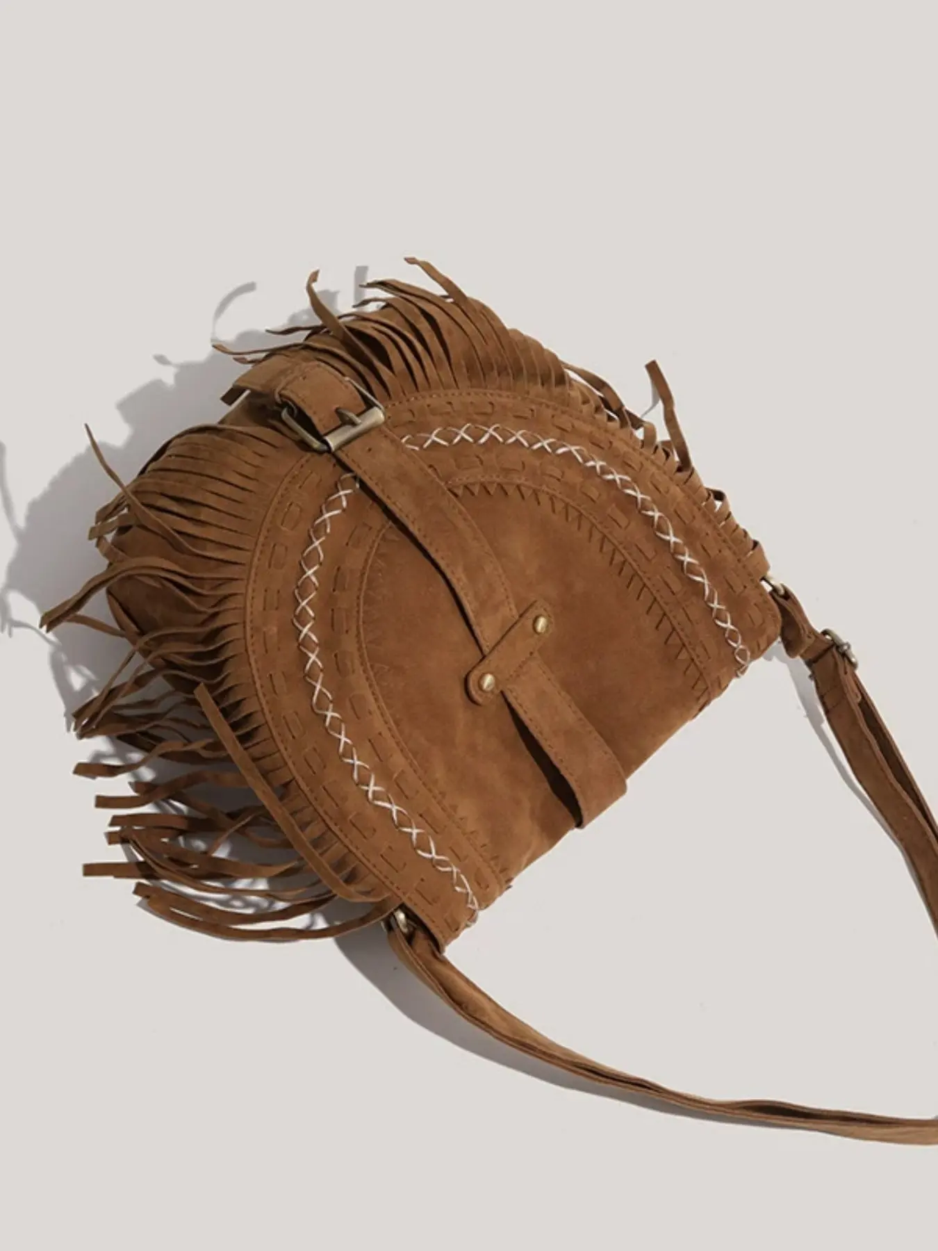 New High-End Handmade Synthetic Leather Tassel Bag, Vintage Saddle Bag, Fashion Trendy Shoulder Crossbody Bag for Women
